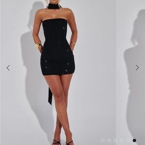 Elegant Black Strapless Dress with Scarf from Baby Boo